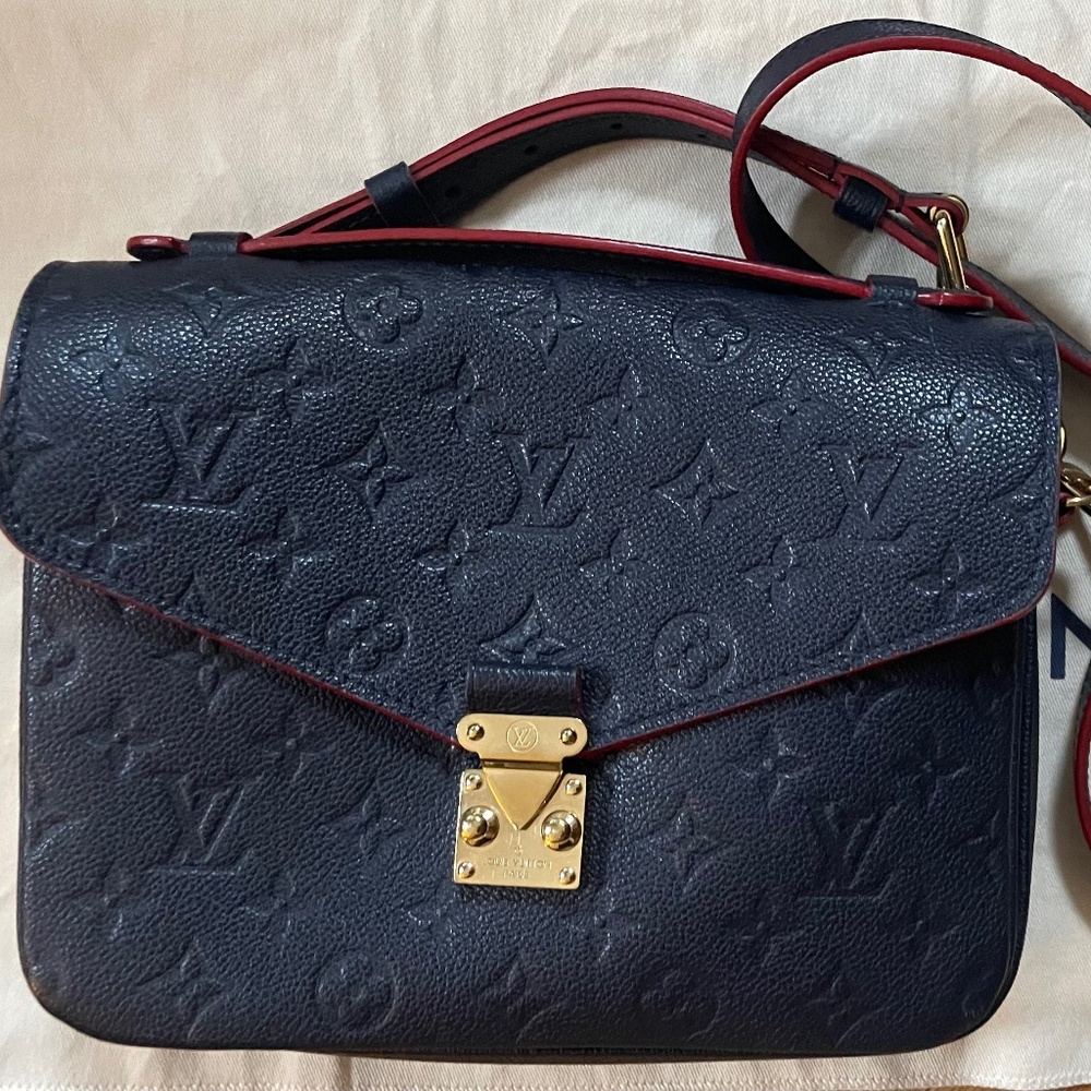 Louis Vuitton Empreinte Pochette Métis Marine Rouge